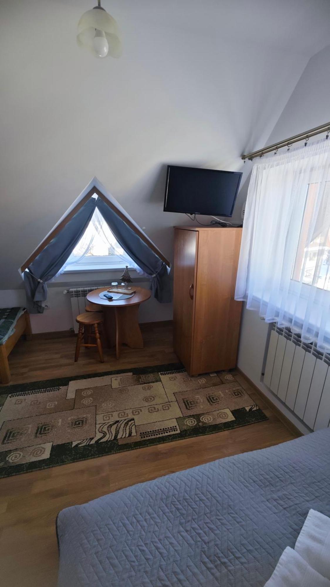 Pokoje I Apartament U Lucyny Czarna Góra Rum bild