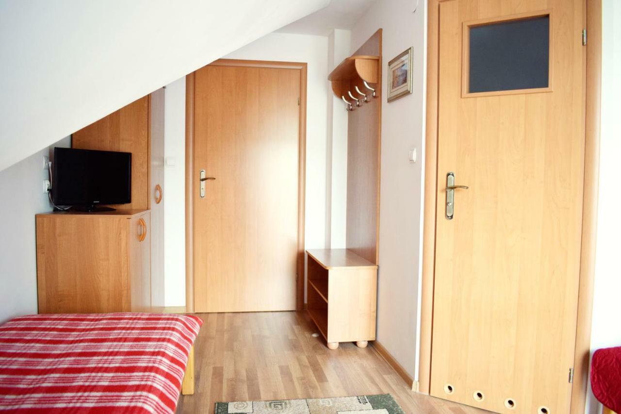 Pokoje I Apartament U Lucyny Czarna Góra Exteriör bild